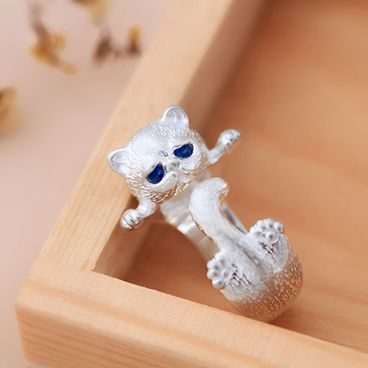 Louna – Fine Cat Ring