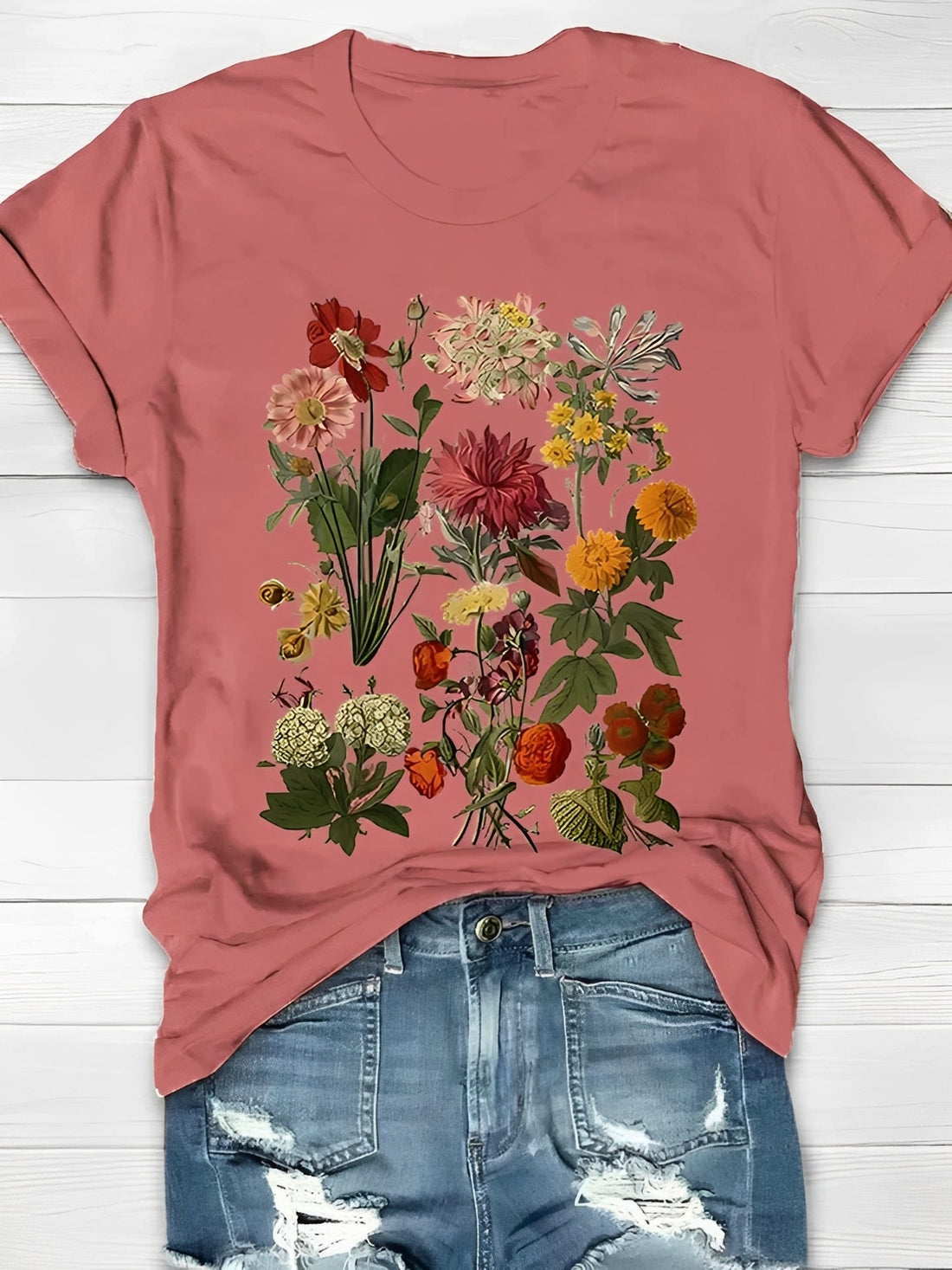 Annalise - Stylish floral pattern t-shirt for women