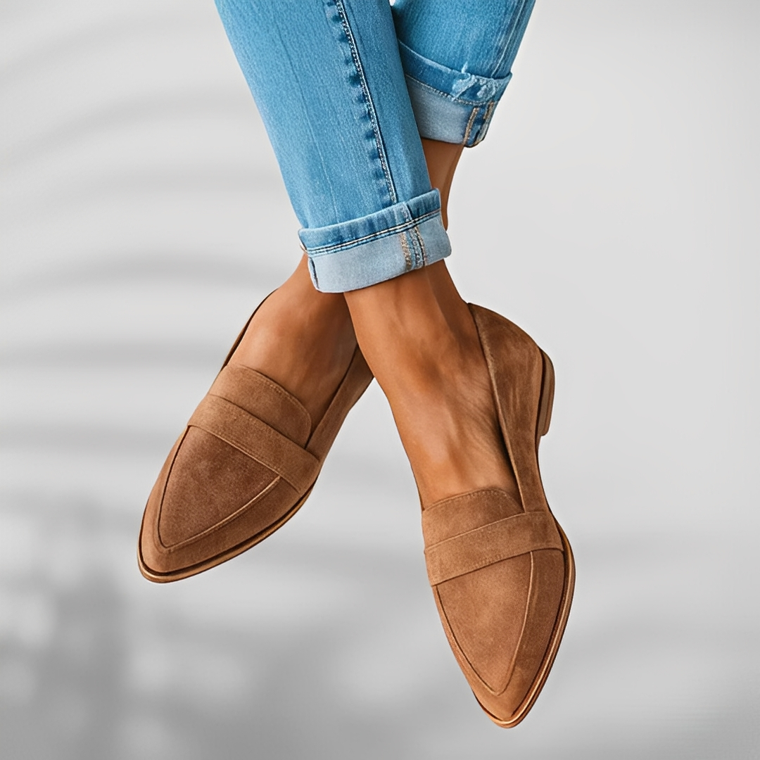 Théa - Elegant shoes with pointed toe