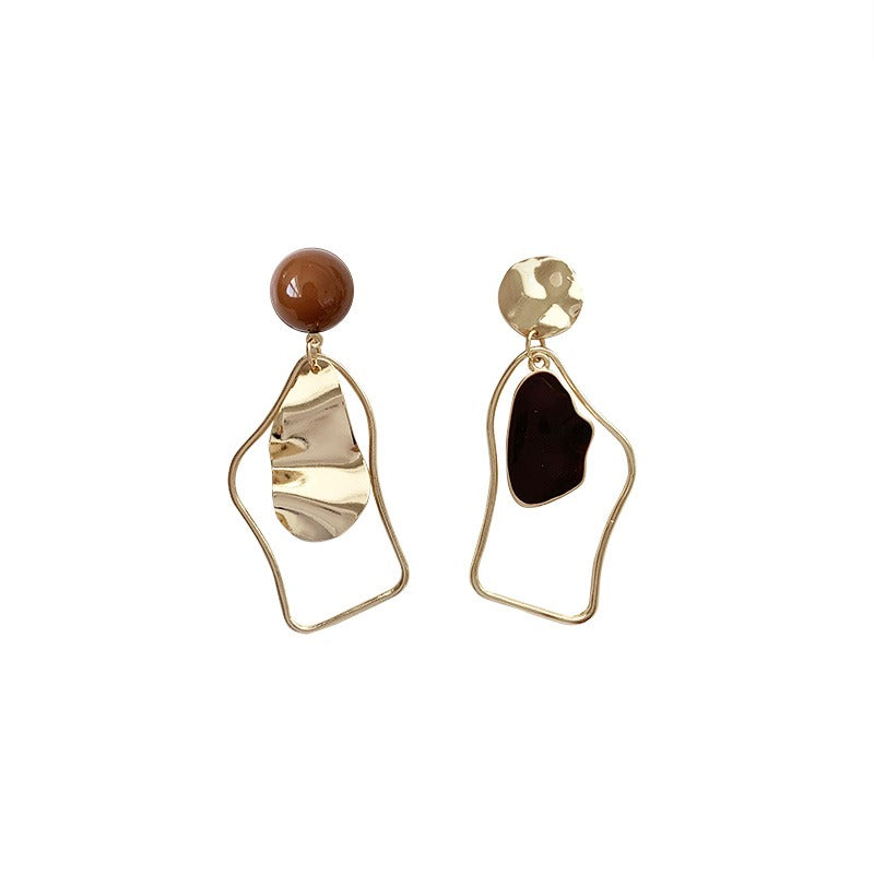 Rhia – Earrings with irregular dangling pendants
