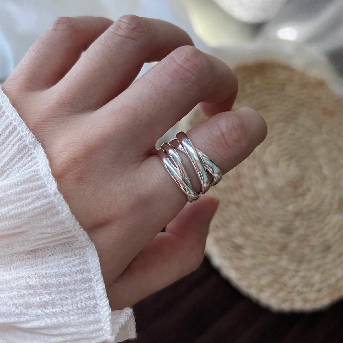 Riley – Geometric Love Romantic Ring