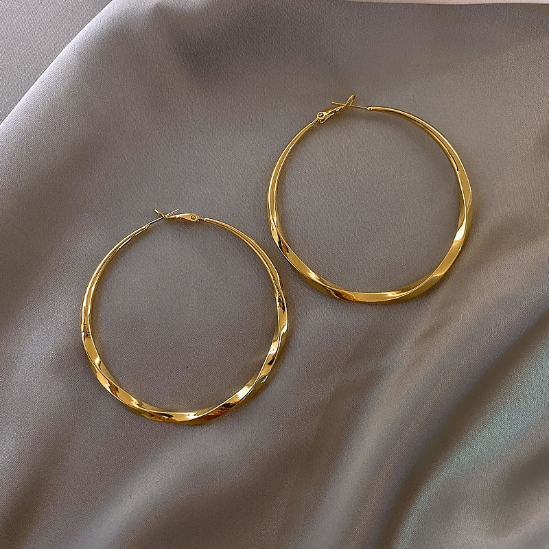 Enola – Vintage earrings in rose gold