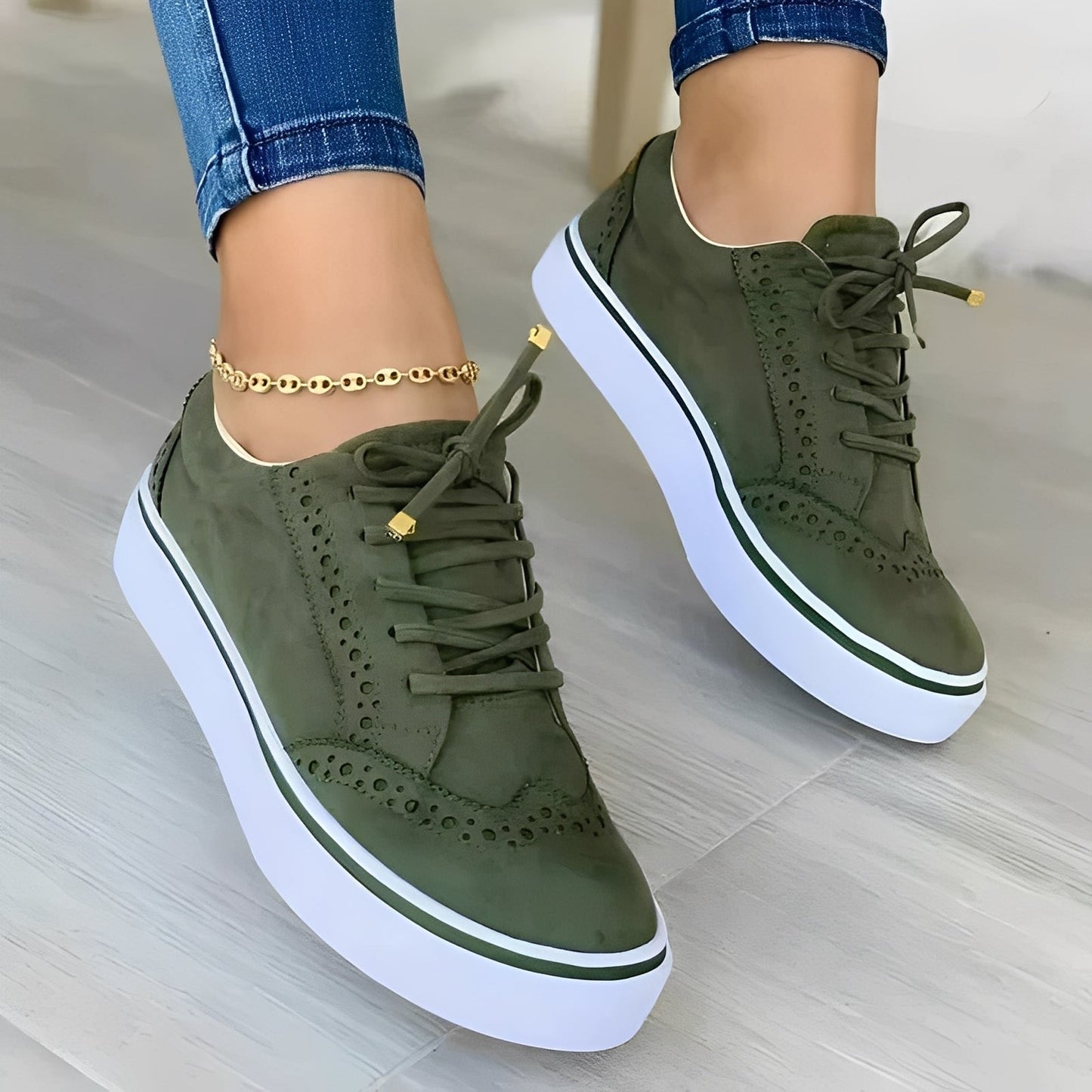 Elfleda – Comfortable Women’s Casual Sneakers