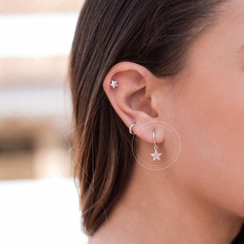 Adria – Elegant and Modern Star Earrings