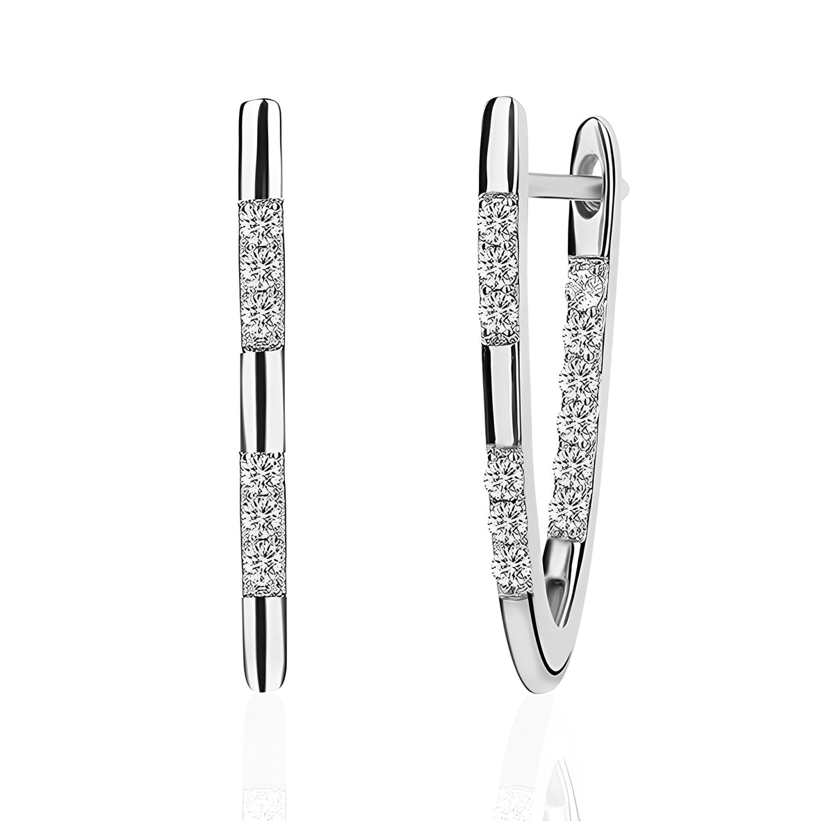 Cleah – Elegant earrings with shiny details