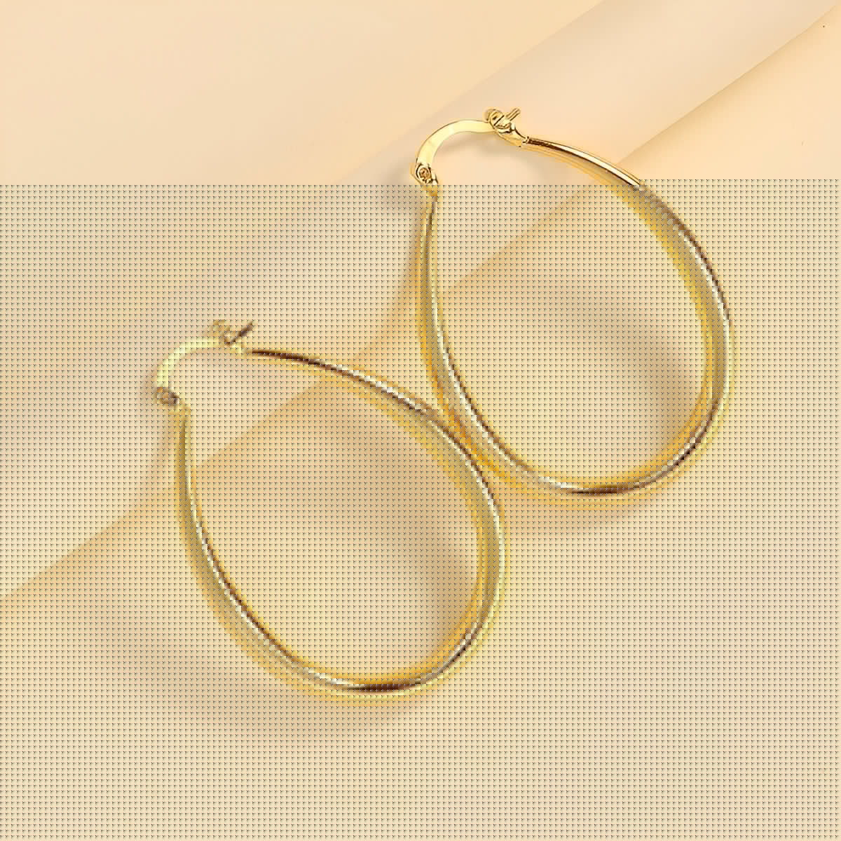 Elysse – Elegant Hoops in Gold