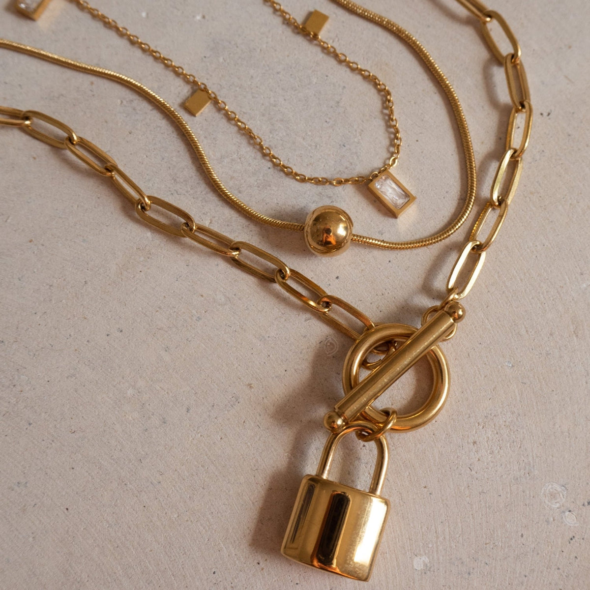 Goodlove - Necklace with Lock Pendant
