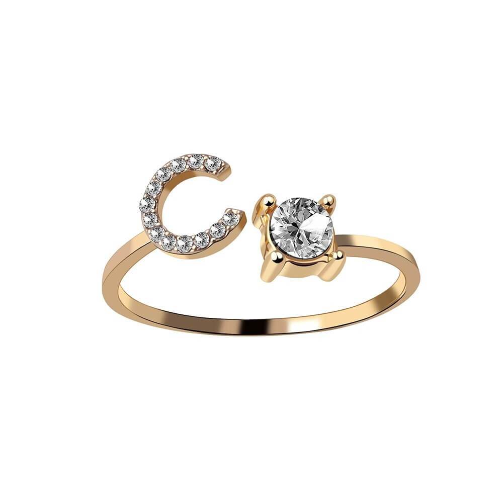 Nyla – Ring with initial