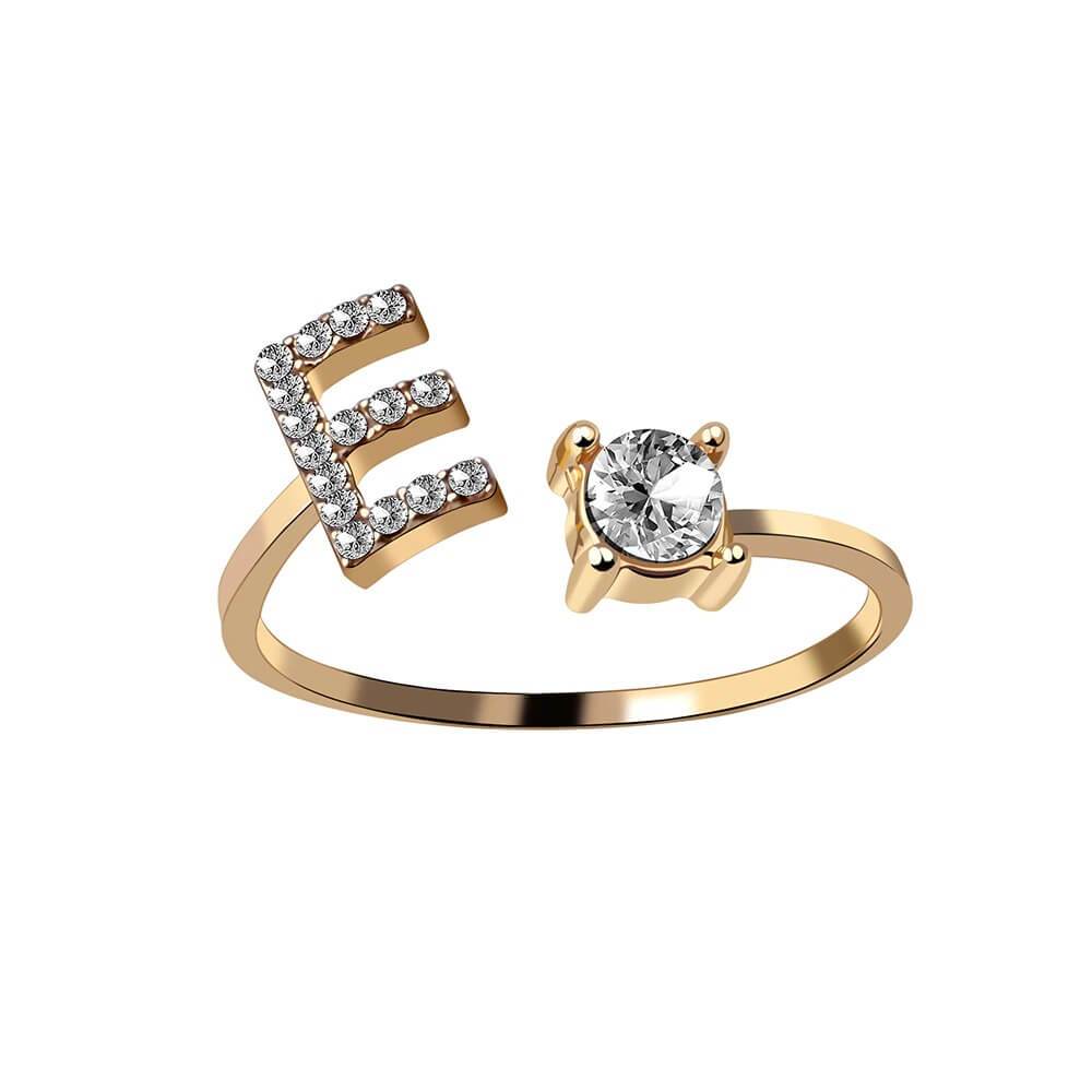 Nyla – Ring with initial