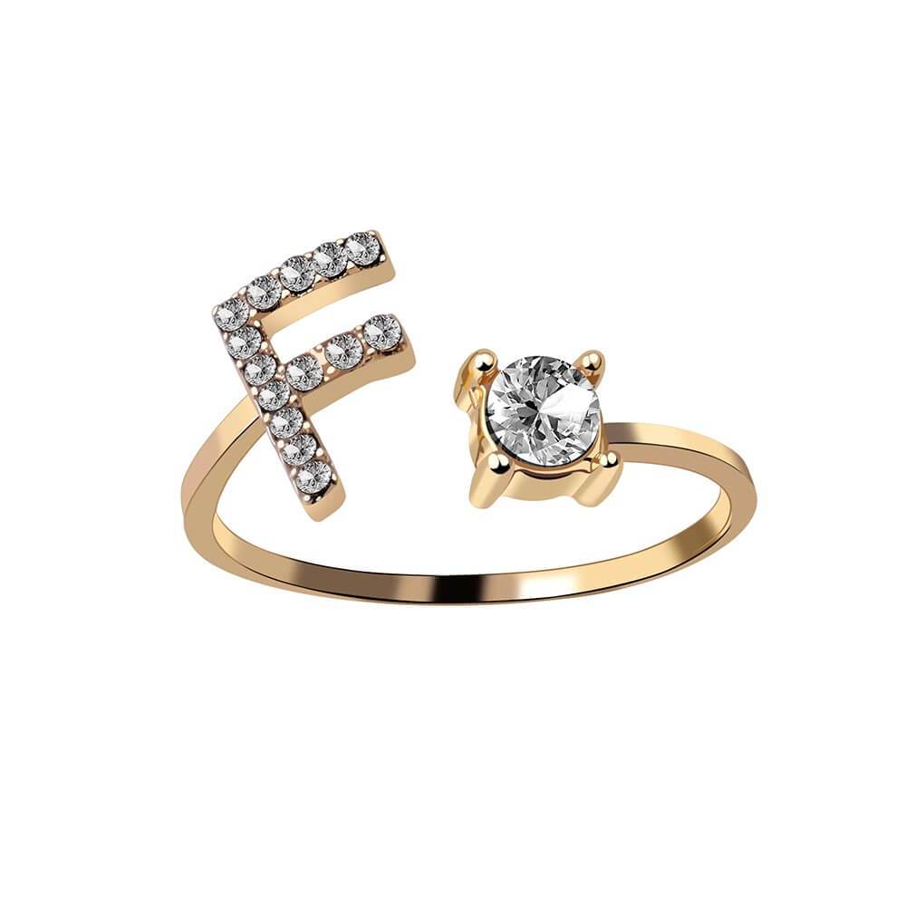 Nyla – Ring with initial