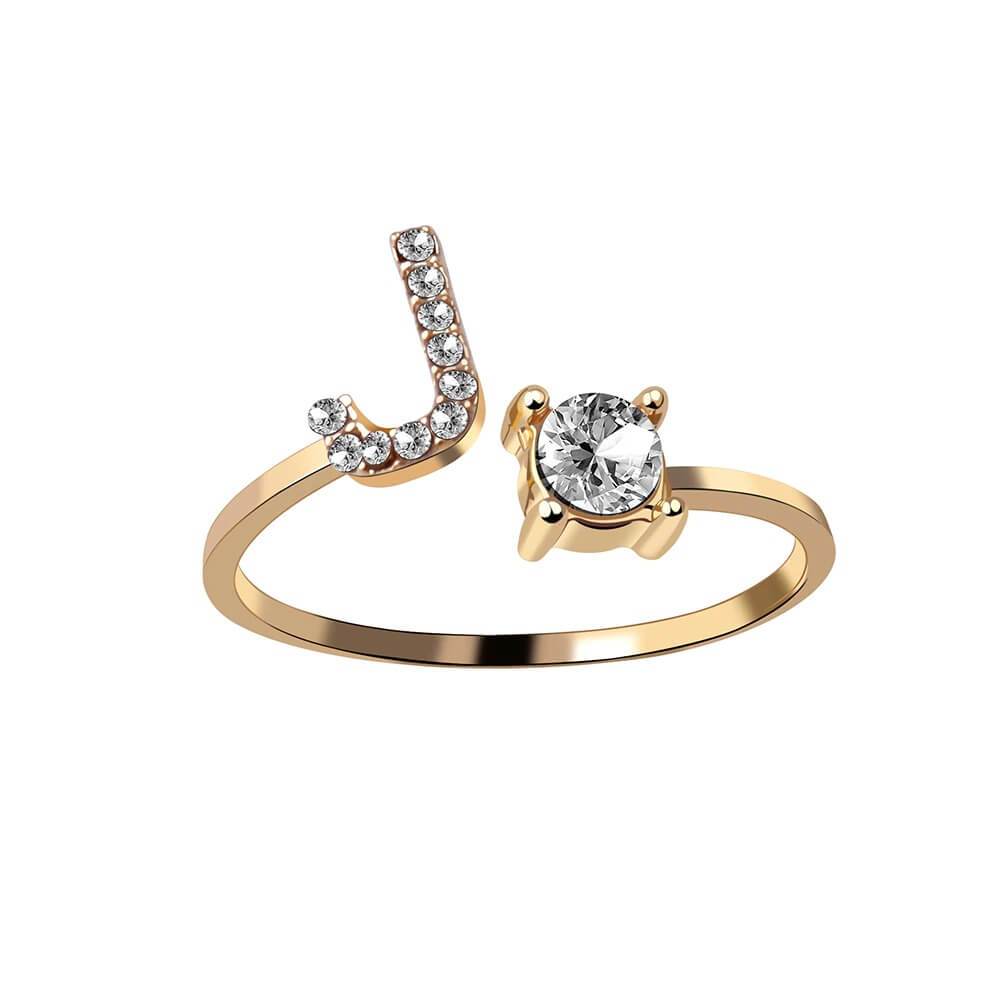 Nyla – Ring with initial