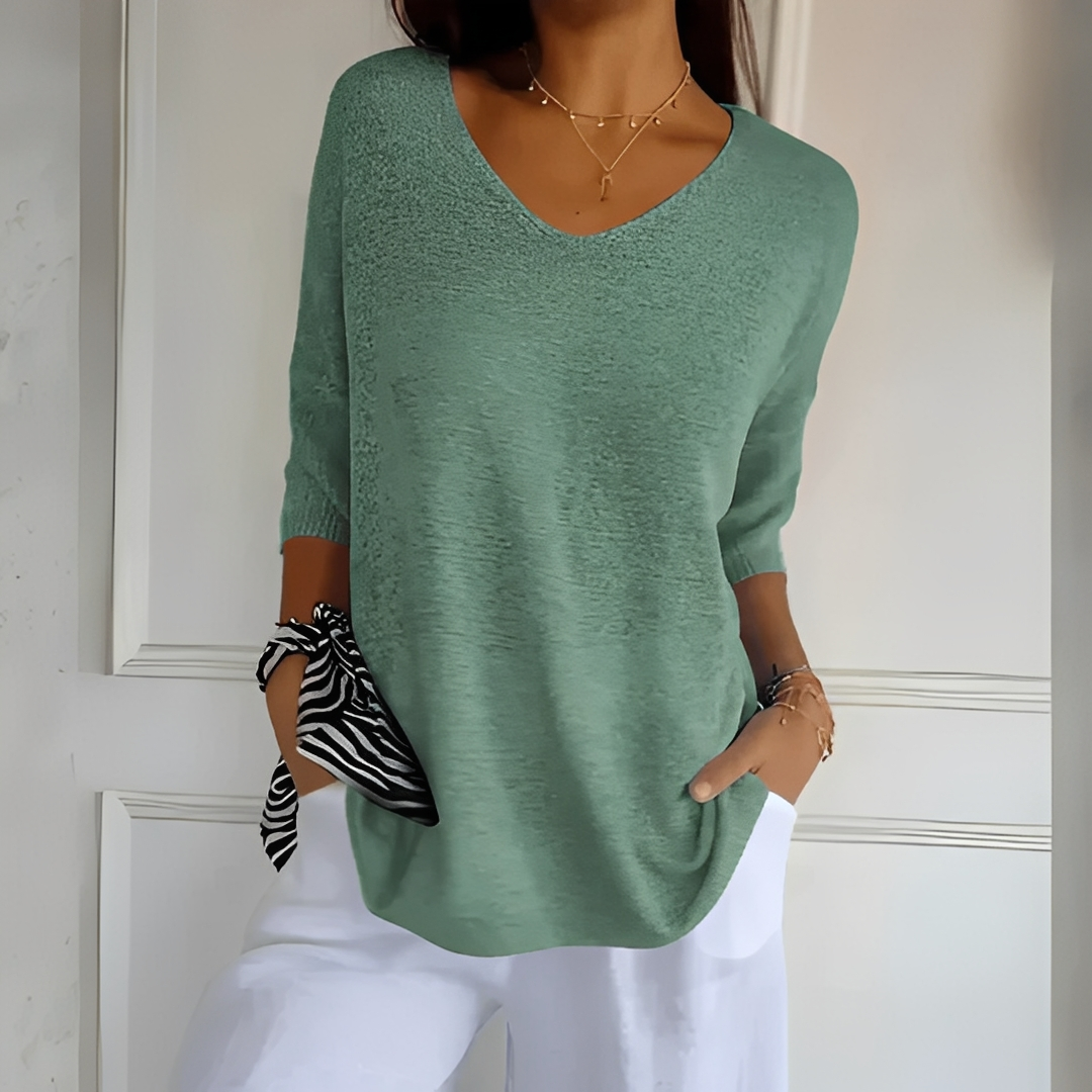 Yanick - A Casual Sweater for Women