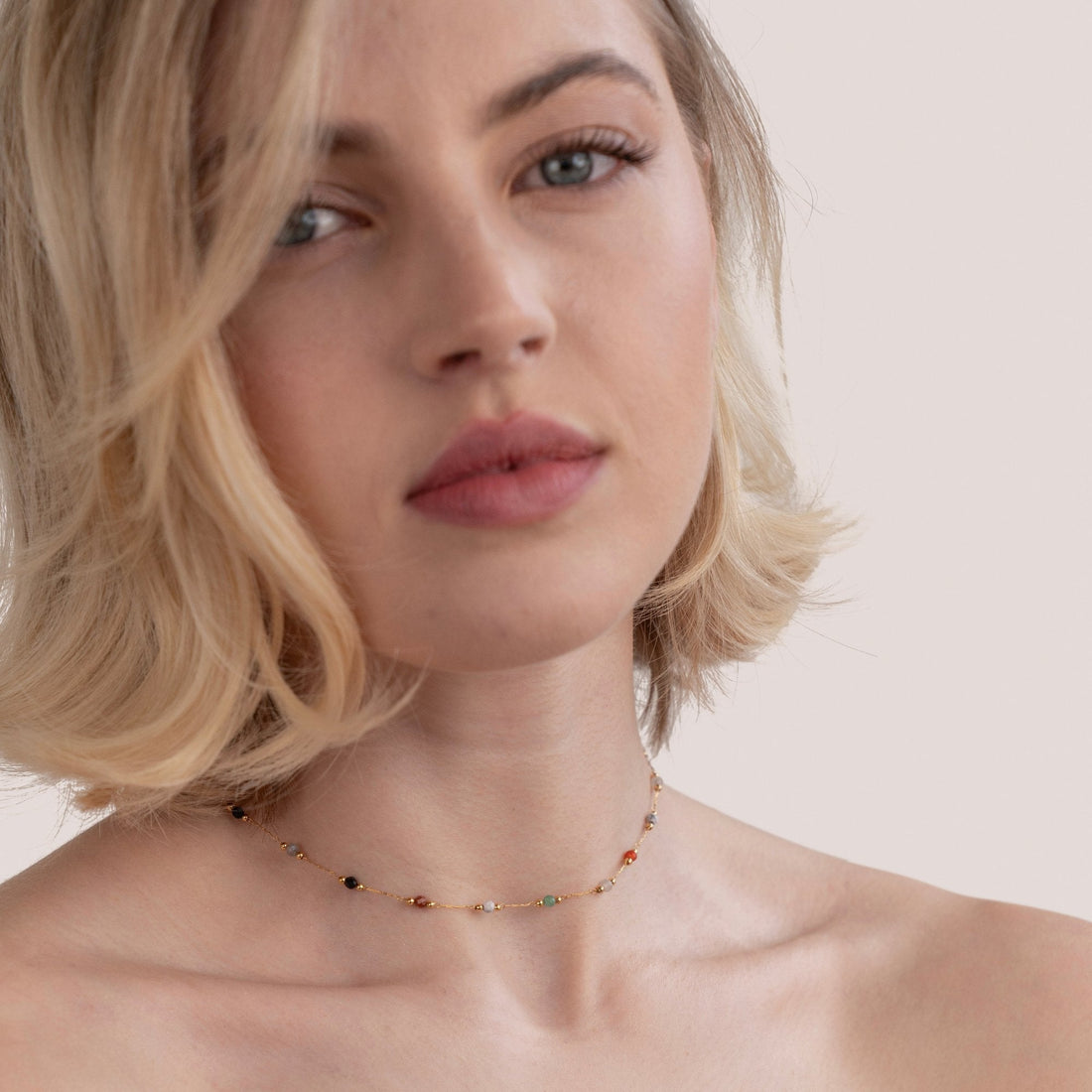 Lala - Necklace with pearls and stones