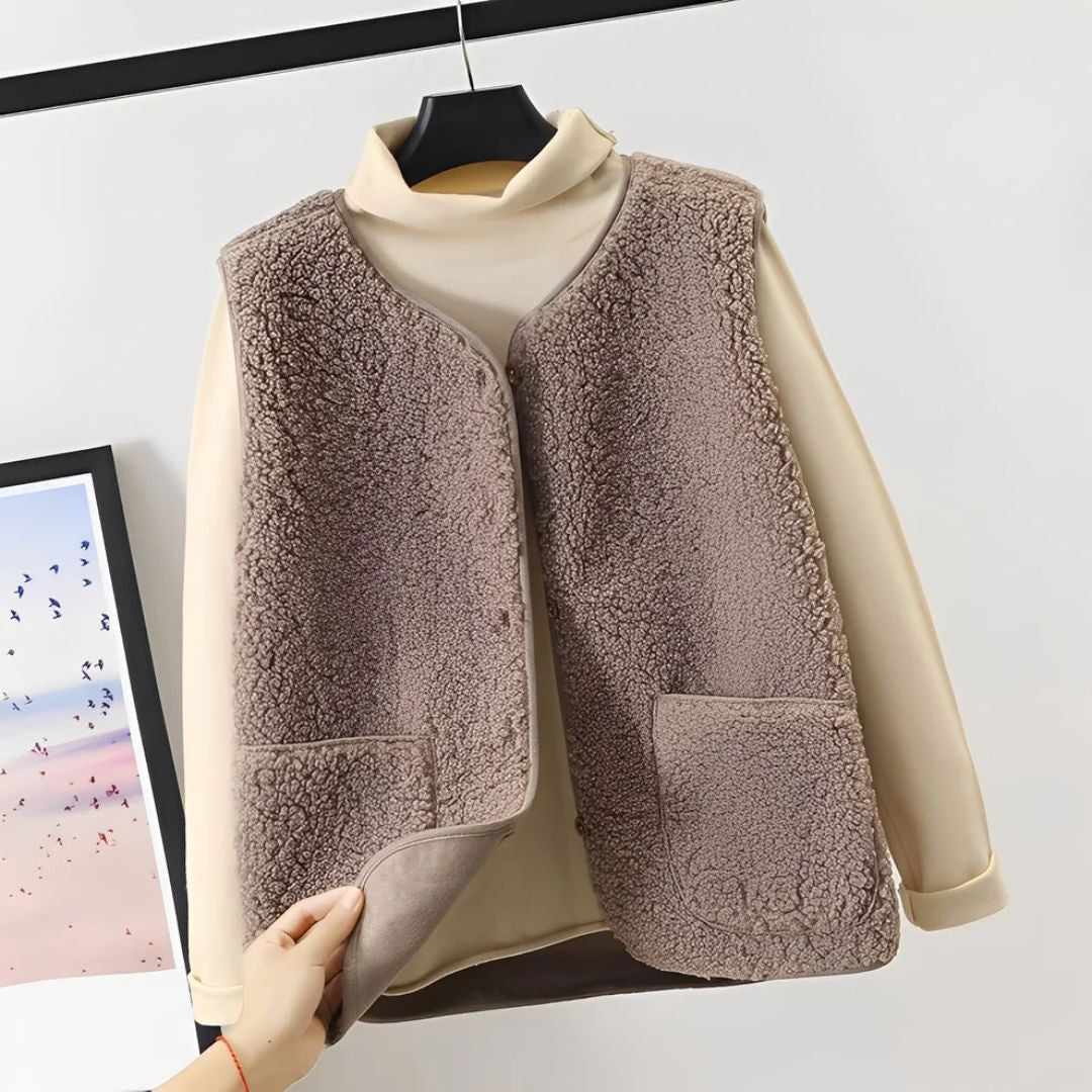 Nellie - Comfortable and Stylish Vest