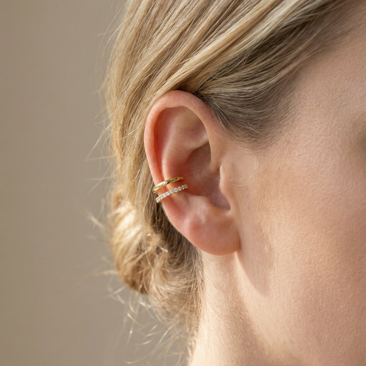 Kelly – Gold Ear Cuff
