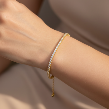 Cher – Elegant bracelet of subtle shine