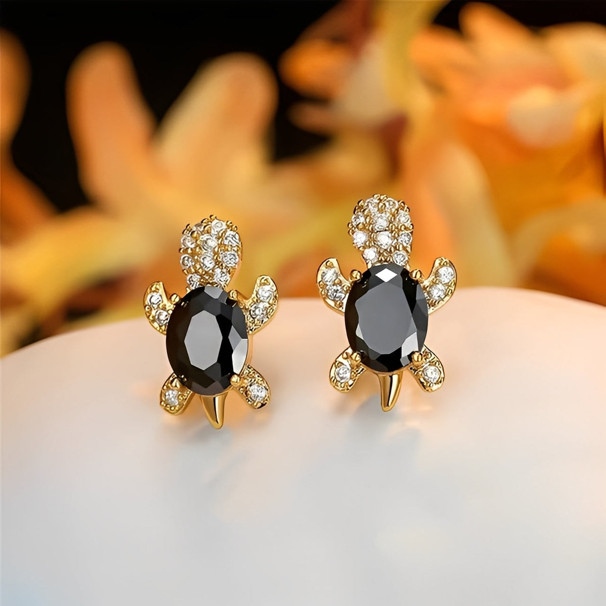 Talia – Earrings of sea turtle with shiny details