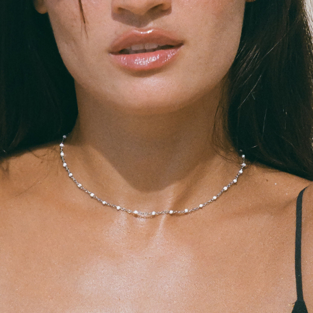 Island – Necklace with White Details