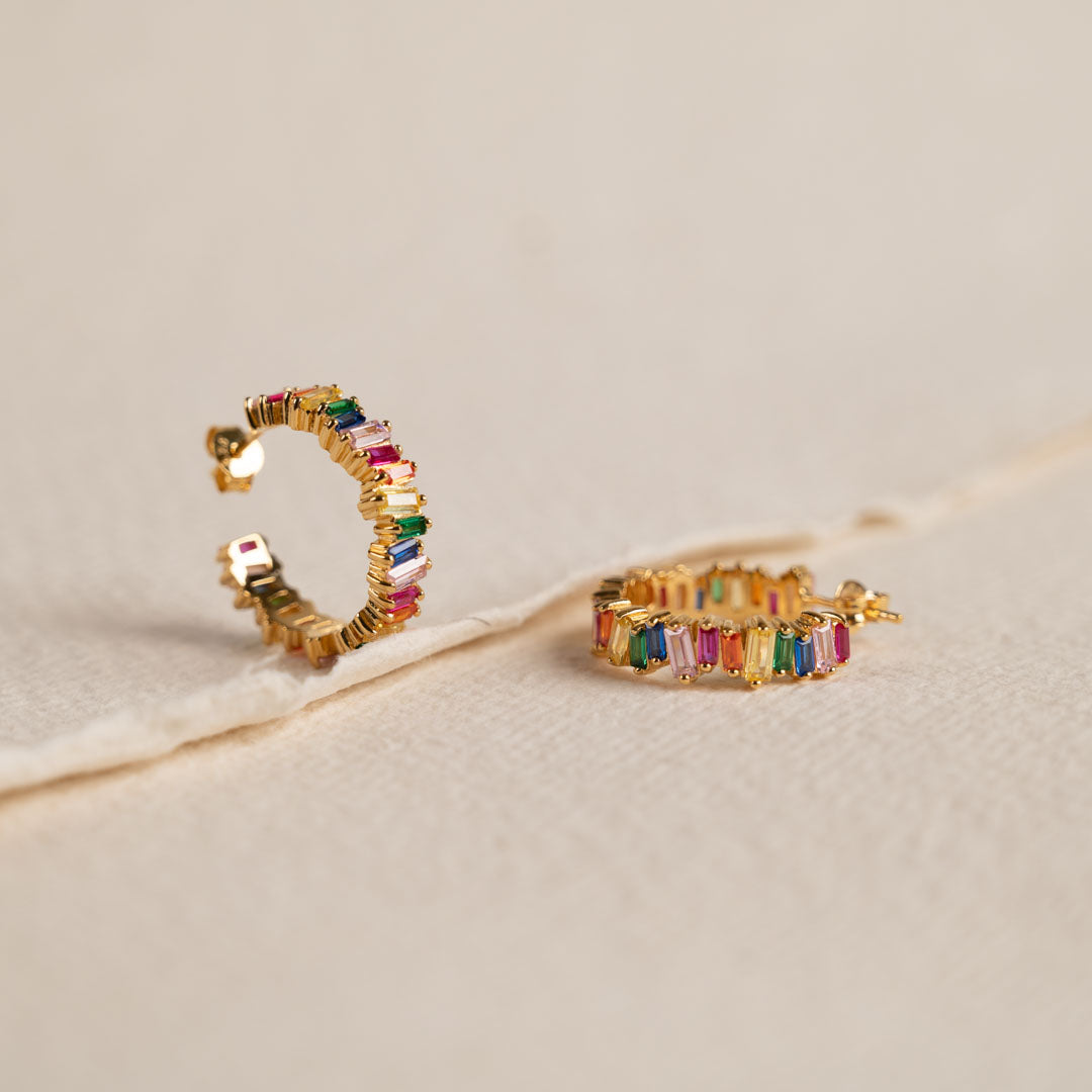 Veronica - Golden Hoop Earrings Rainbow
