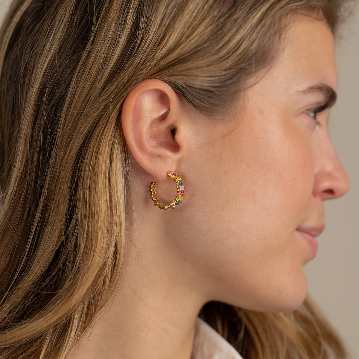 Veronica - Golden Hoop Earrings Rainbow